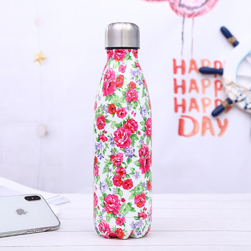 Stainless steel insulated water bottle with condensation resistant design