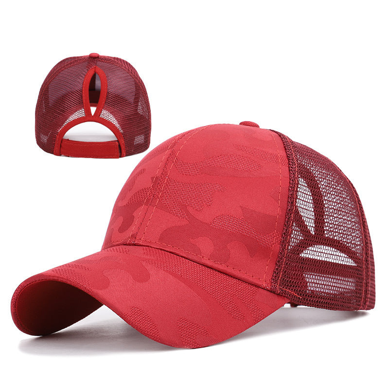 High ponytail baseball cap in red mesh, perfect for running and fitness activities.