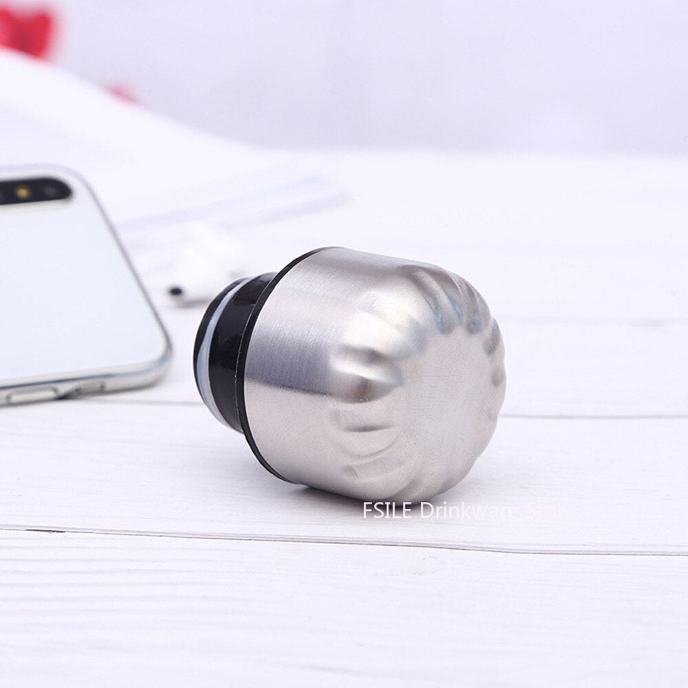 Stainless steel insulated water bottle with double wall insulation