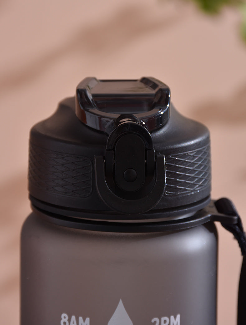 Sports water bottle with straw and PP lid