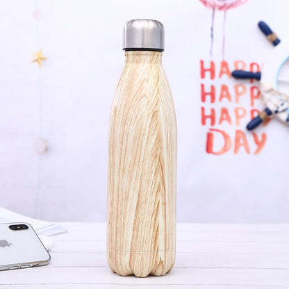 Stainless steel insulated water bottle with vacuum insulation