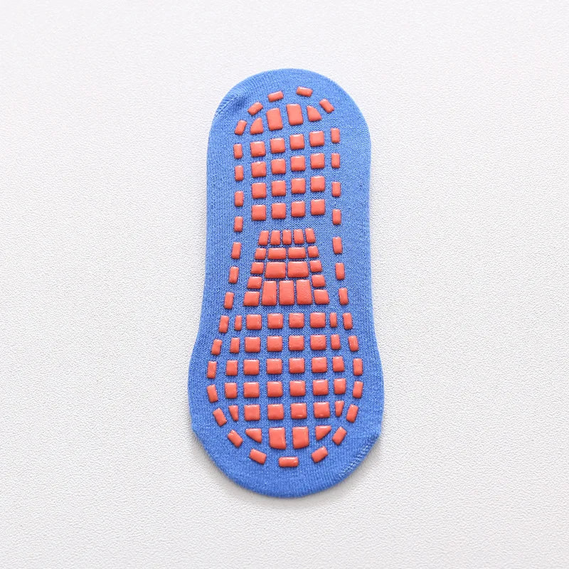 Non slip grip socks for kids indoor activities