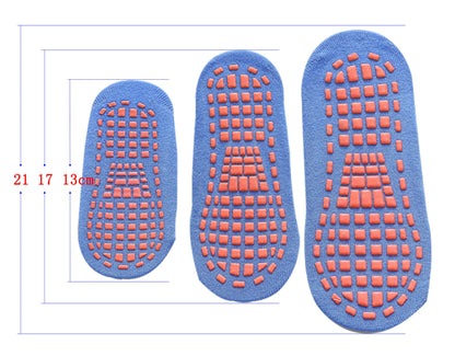 Non slip grip socks with anti skid sole design